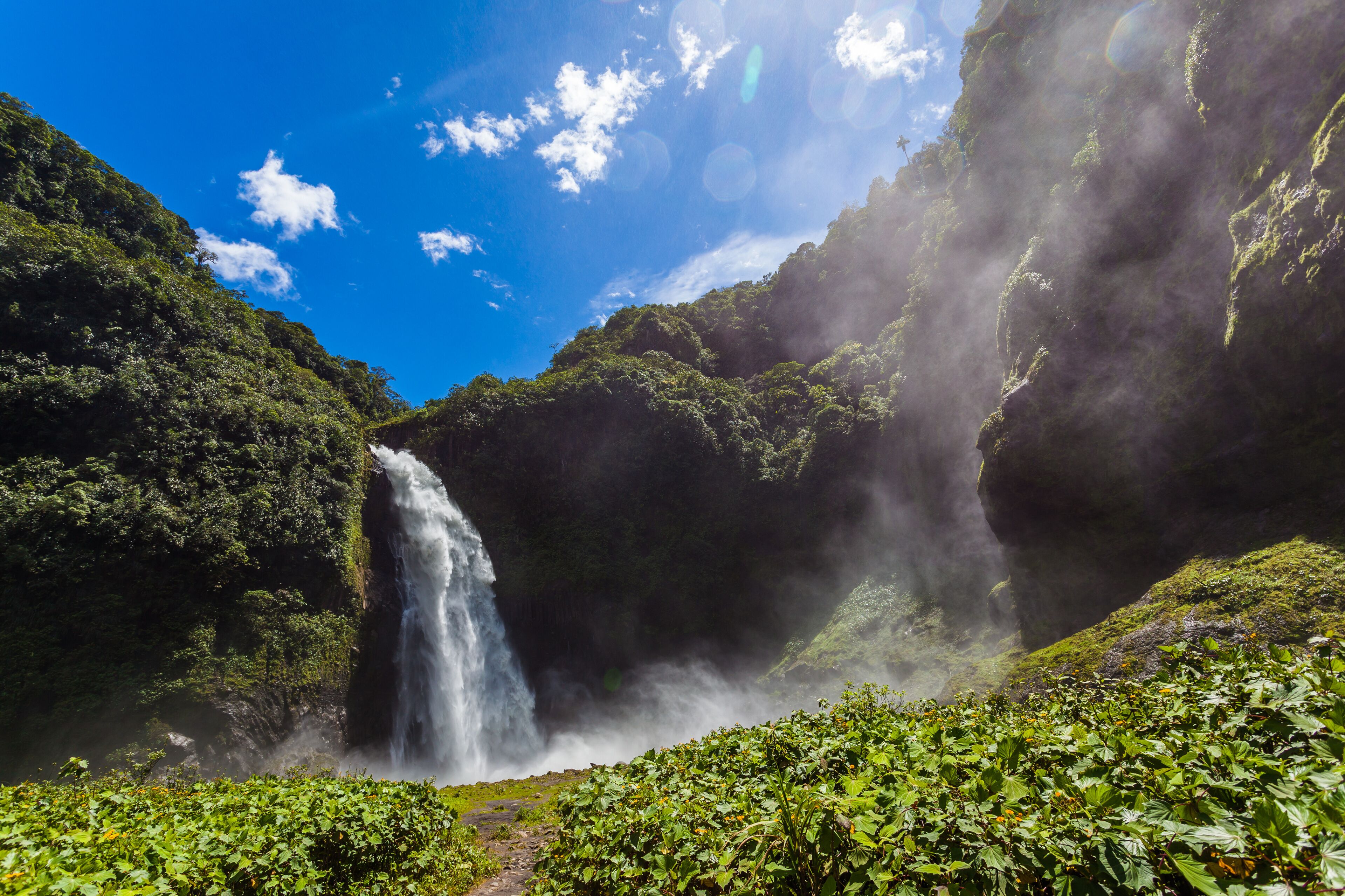 Cascada Río Malo, powerful and huge waterfall of white water in El Chaco, Napo province