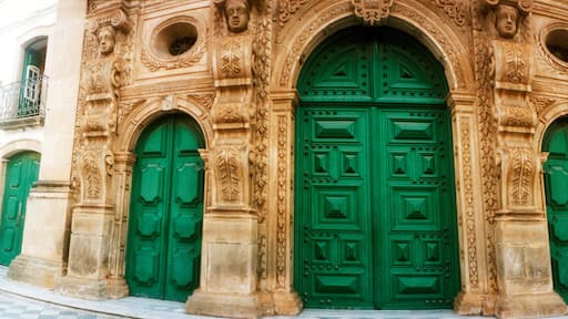 ์ด๋ฆฌ์ค