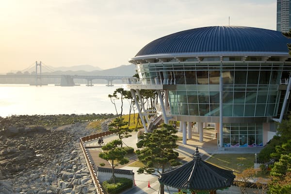 Nurimaru APEC-huis inclusief moderne architectuur, een huis en algemene kustgezichten