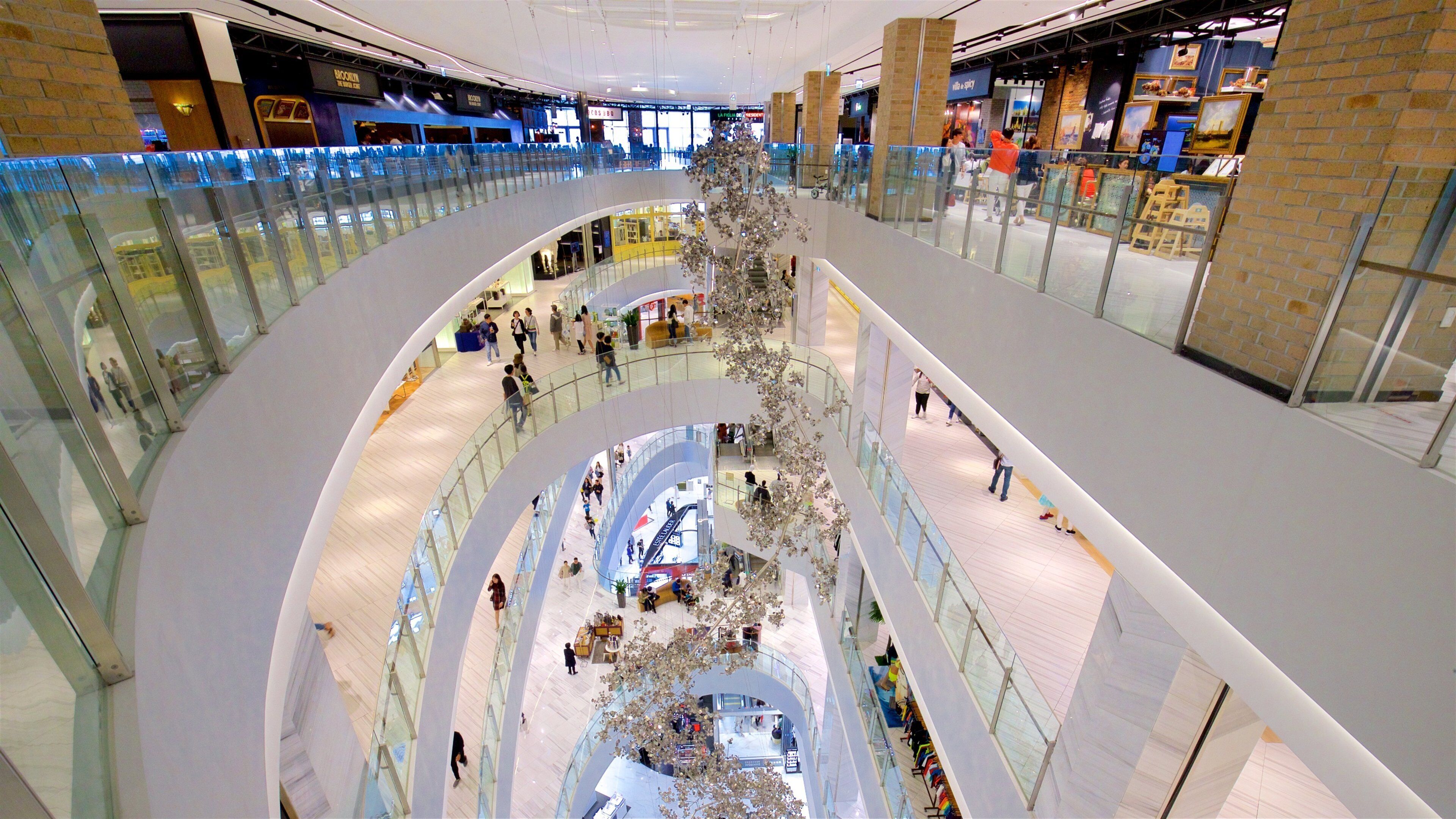 Shinsegae Centum City showing shopping and interior views