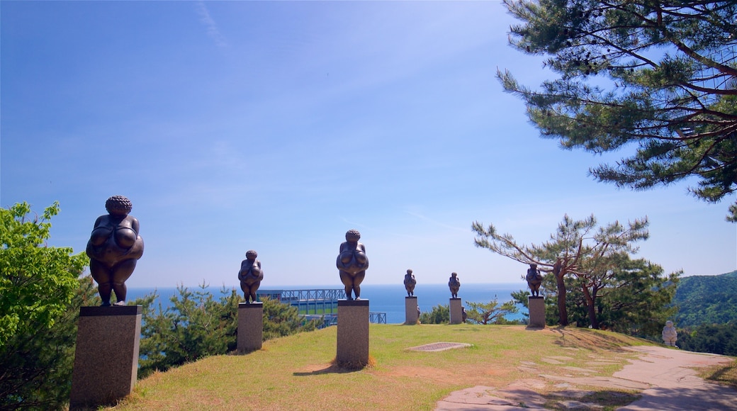 Haslla Art World showing outdoor art, general coastal views and a park