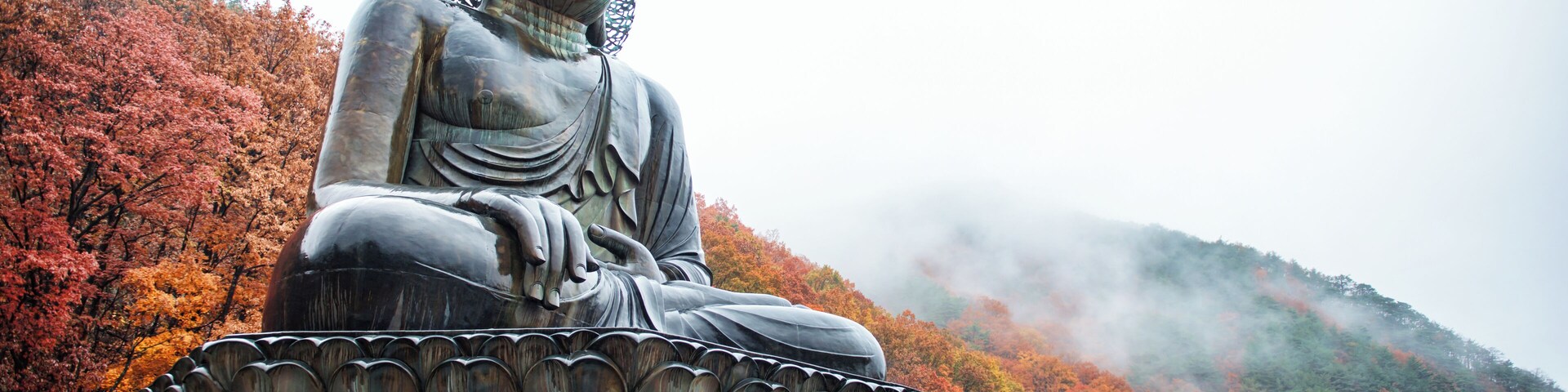 Big Buddha Monument of Sinheungsa Temple in Seoraksan National Park, Sokcho, South Korea