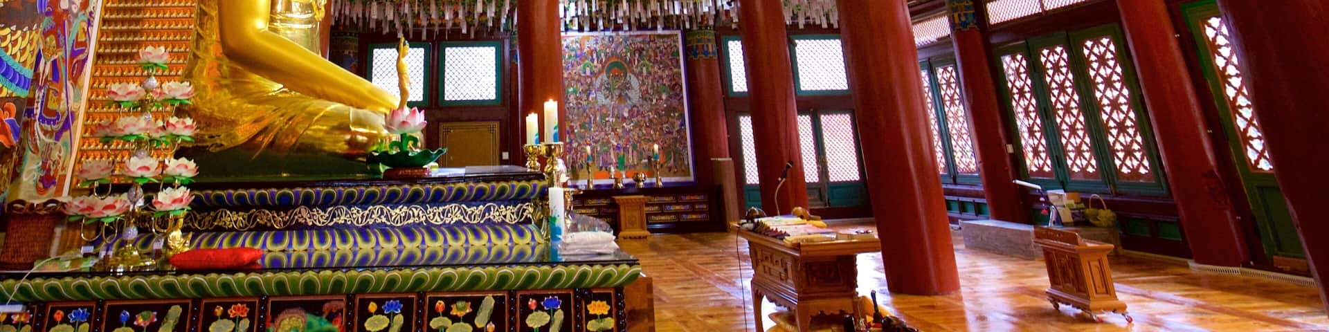 Woljeongsa Temple which includes a temple or place of worship, heritage elements and interior views