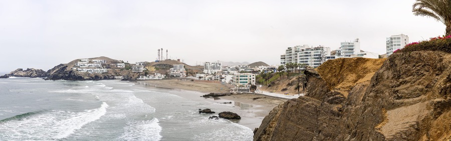 Paisaje Santa Maria del Mar y San Bartolo - Peru