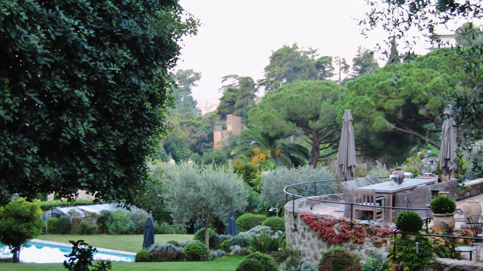 View from Avenue Fiesole, Cannes