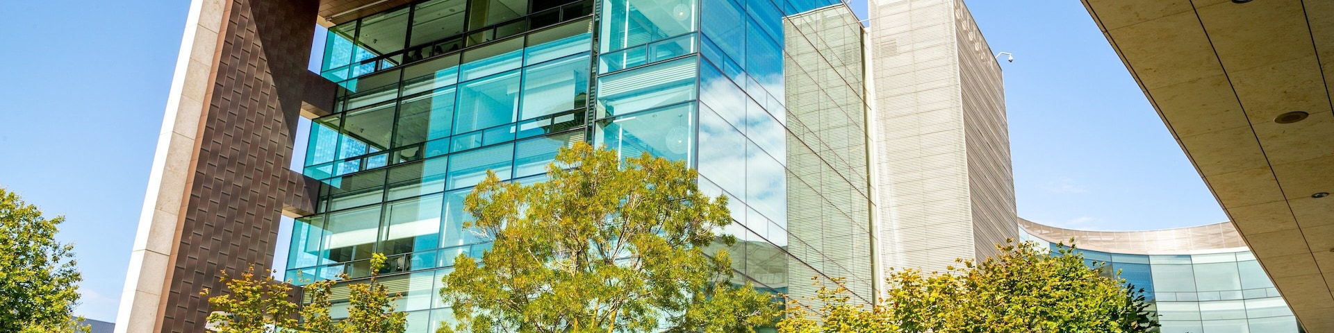 Bill and Melinda Gates Foundation Visitor Center which includes modern architecture