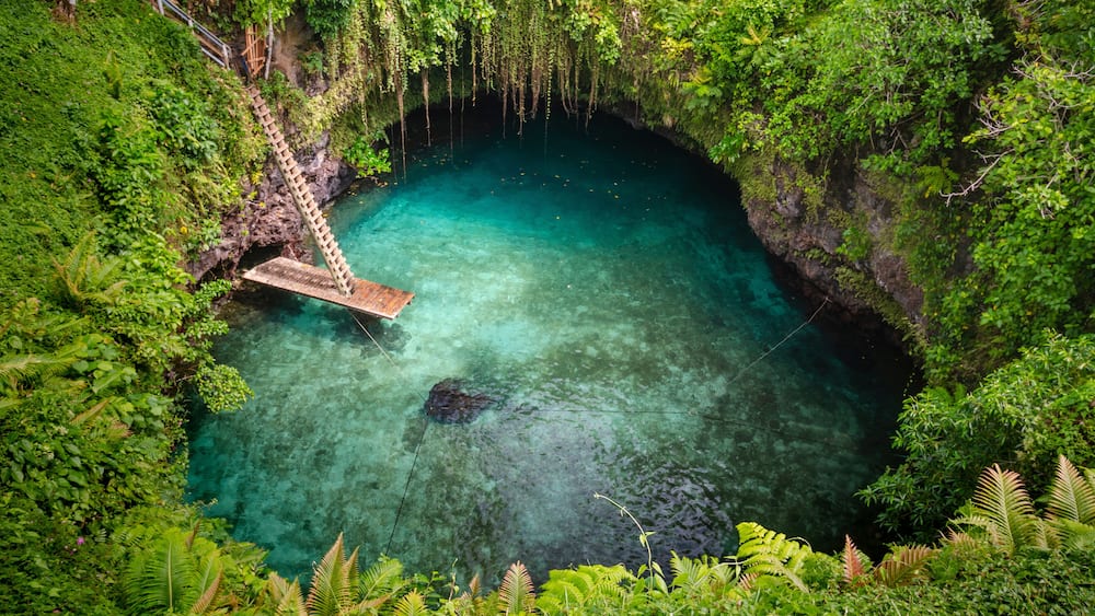 To Sua Trench