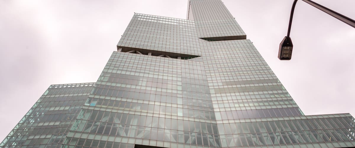 Abeno Harukas featuring a skyscraper