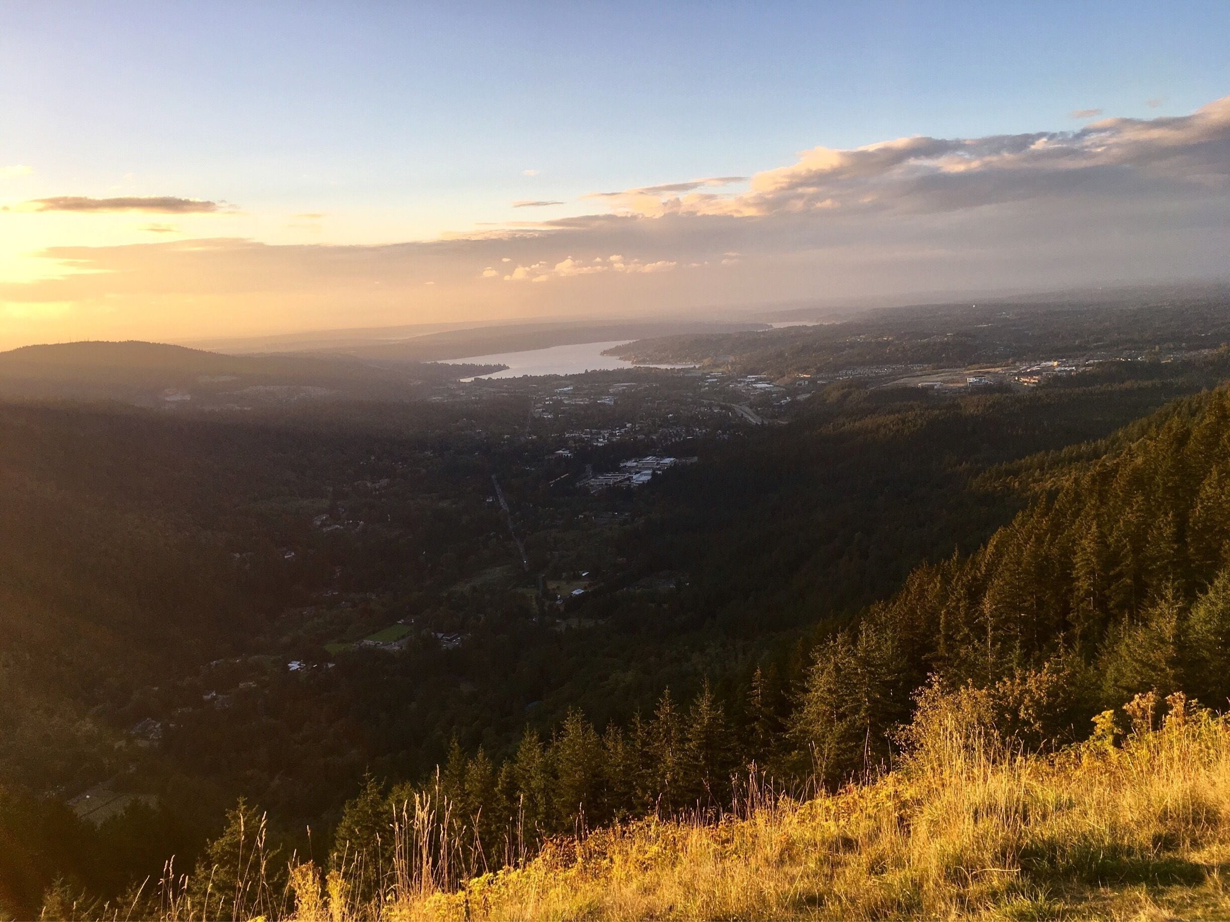 Loved the view but didn't love the last 30 or so minutes of the hike down (darkness + big rock "steps" when my legs were already exhausted).