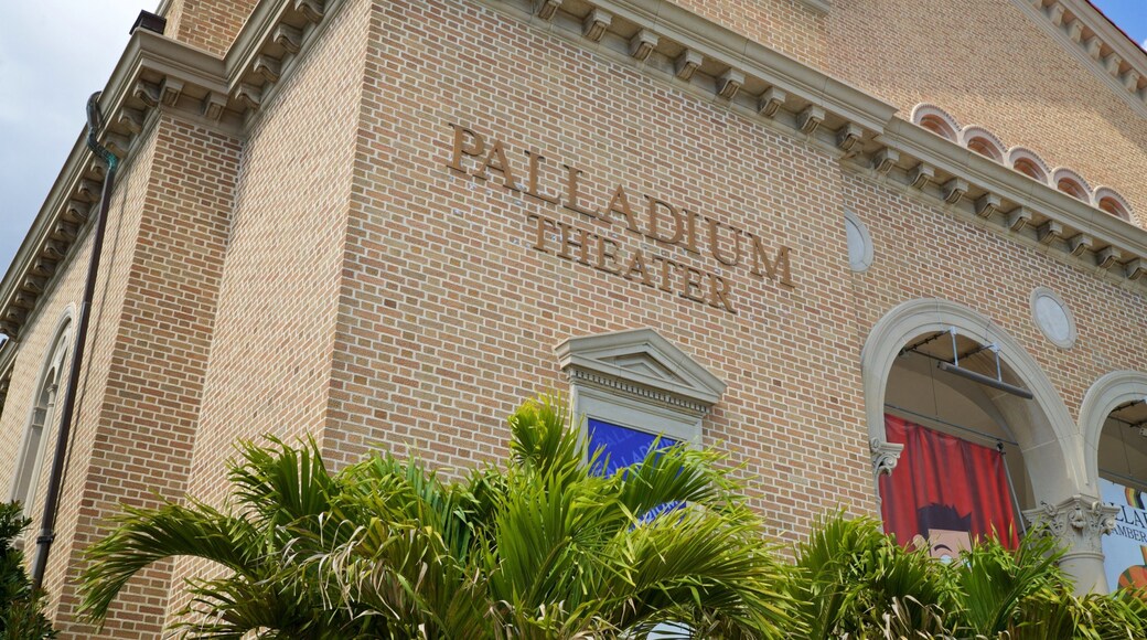 Palladium Theater featuring heritage elements and signage