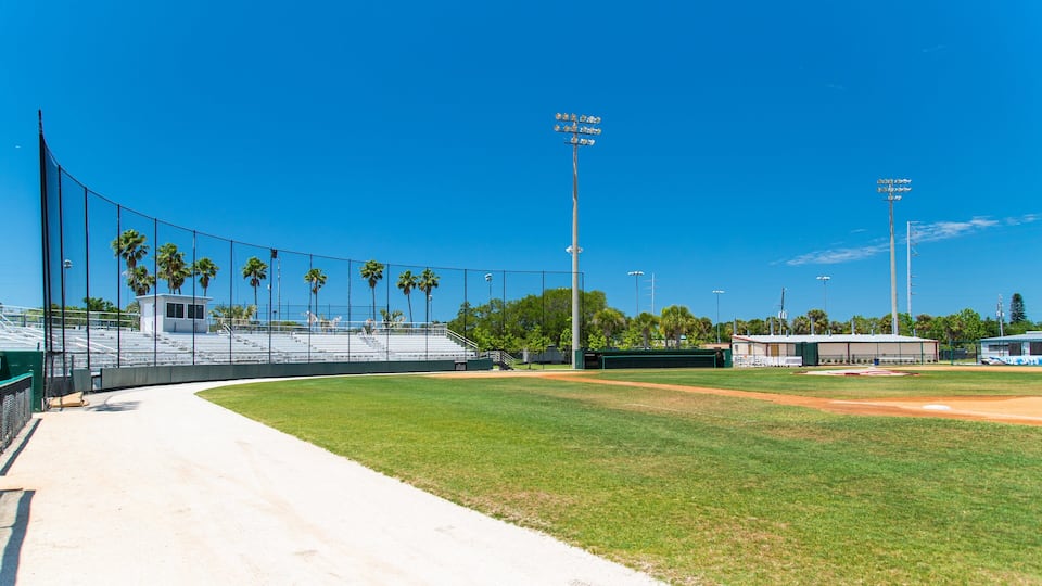 Jack Russell Stadium