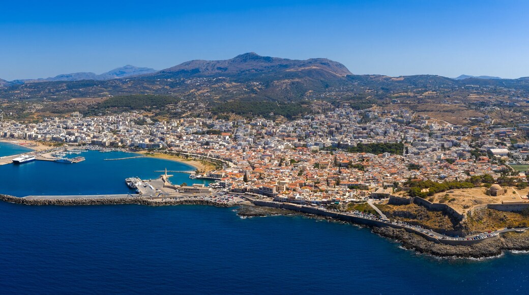 Casco antiguo de Rétino