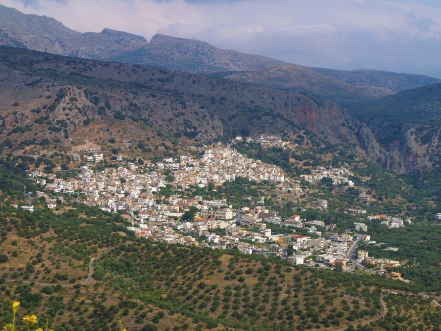 A view of Kritsa in Crete, Greece.
#Holiday #Vacation #Greece #Crete #Kritsa #Village #Town #Landscape #View #LandRover #Tour