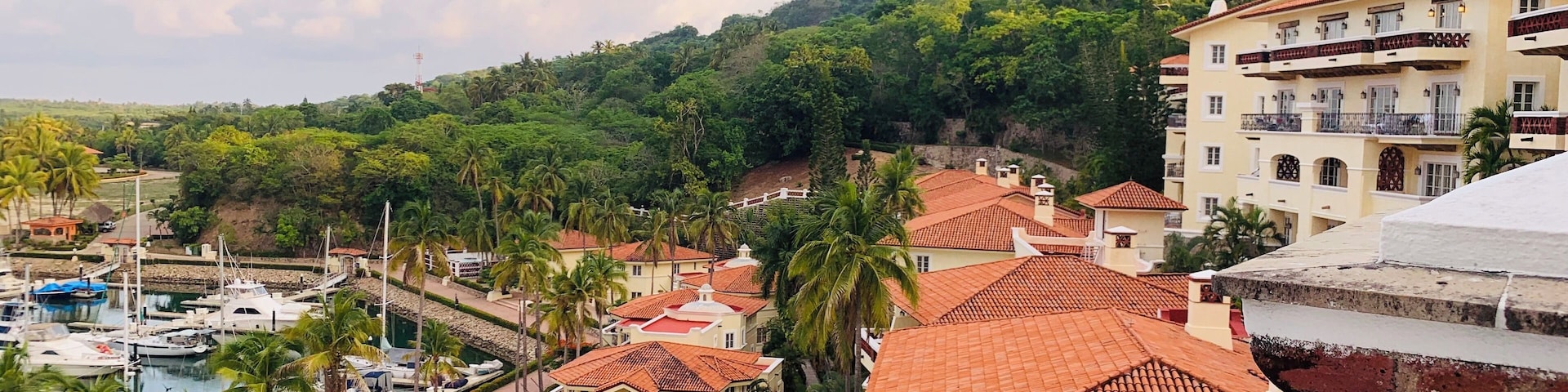 A gorgeous view from the hotel. #hotel #resort #beach #view #yacht #mountains #island #mexico #mexican #luxury