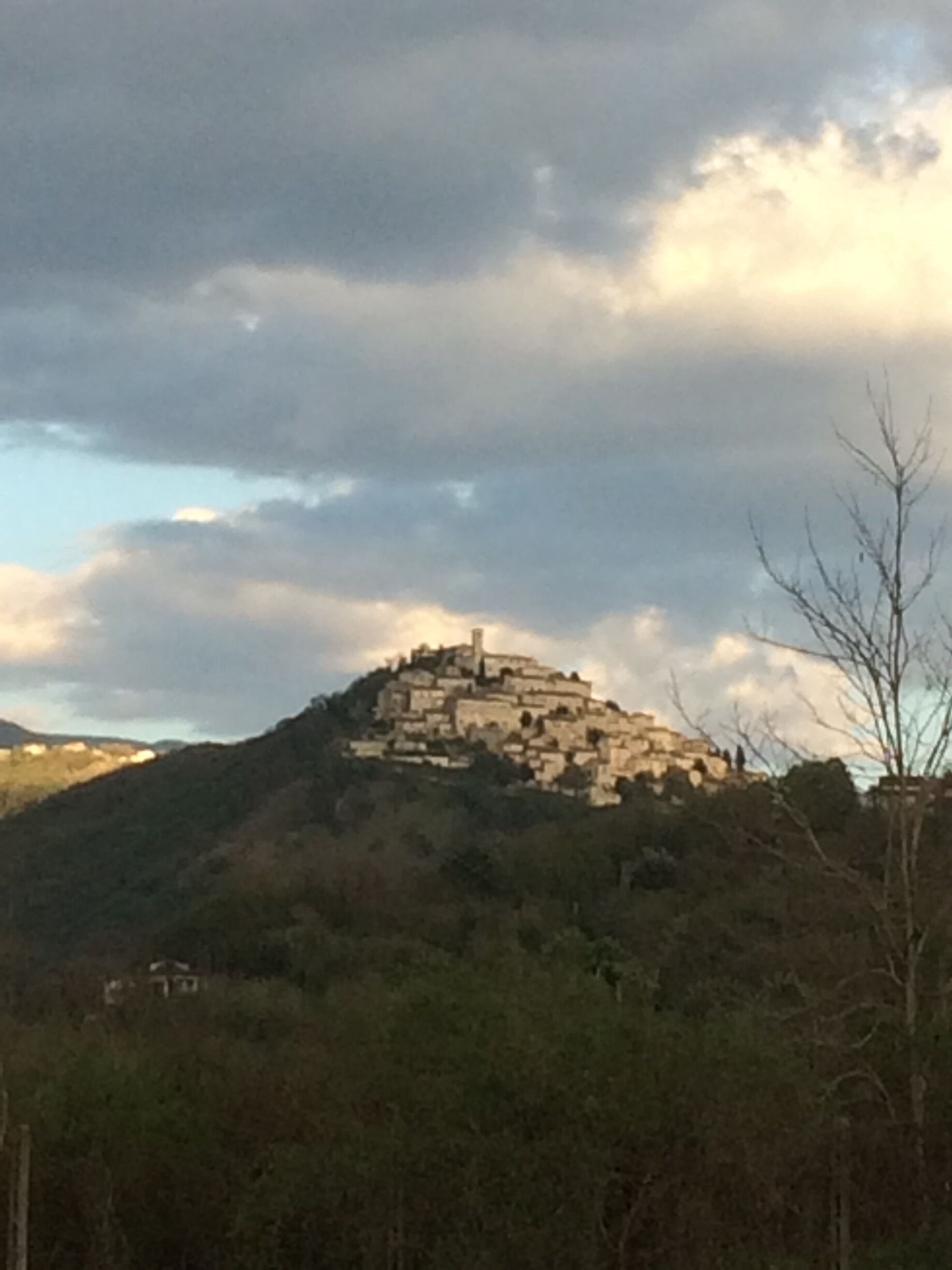 Labro seen on the hillside from Lago di Piediluco.