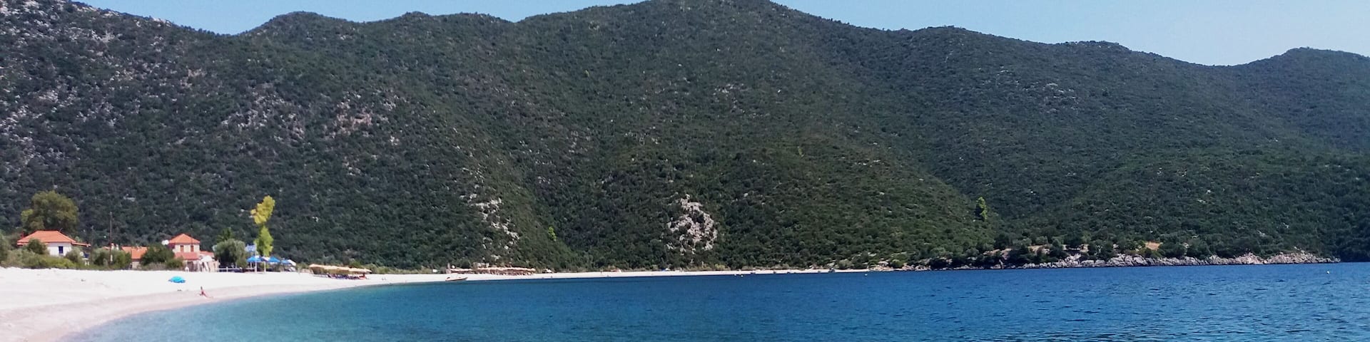 Beaches of Arcadia. Sometimes paradise is a beach closer than you think.
https://foodandtravel.blog/2019/06/19/discover-5-of-the-best-beaches-in-arcadia-greece/