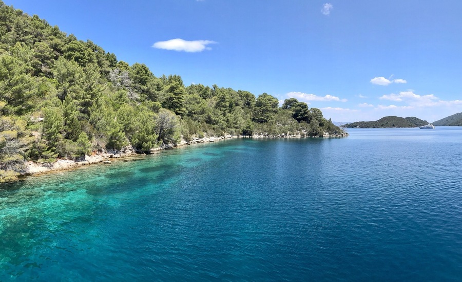 Pulling into the national park. Not a bad view.