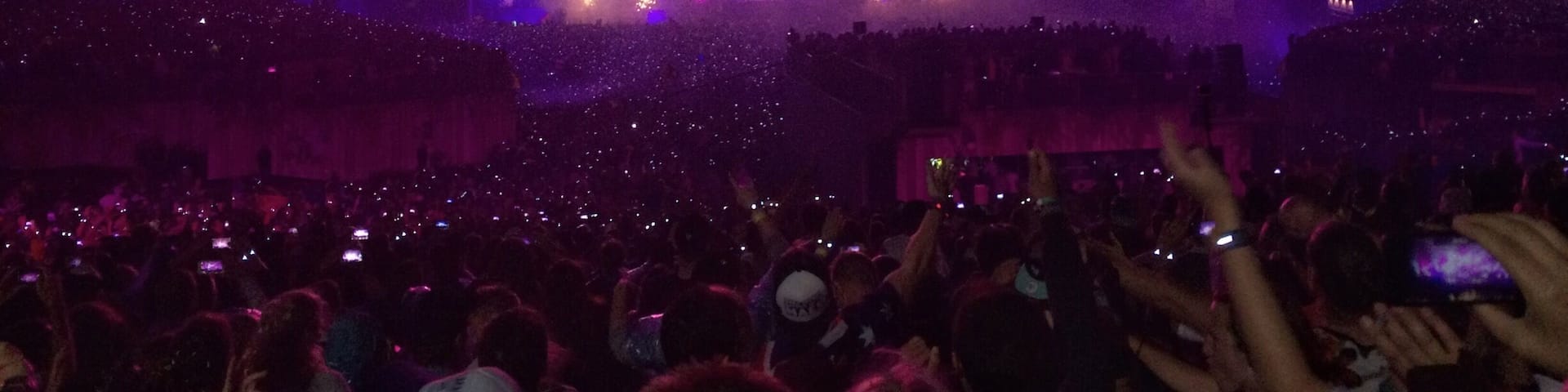 The mainstage all lit up.