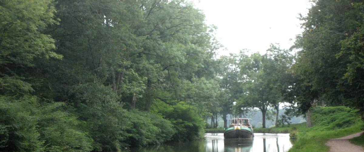 Canal des Vosges near Les Forges, west of Epinal, département des Vosges, France