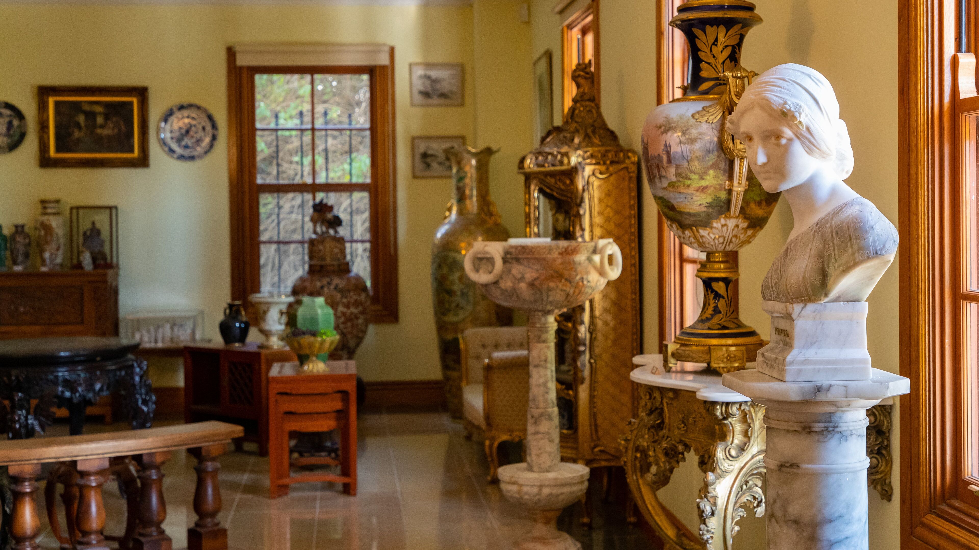 Barossa Chateau featuring interior views, chateau or palace and heritage elements