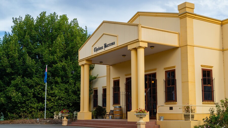 Barossa Chateau showing signage and heritage architecture