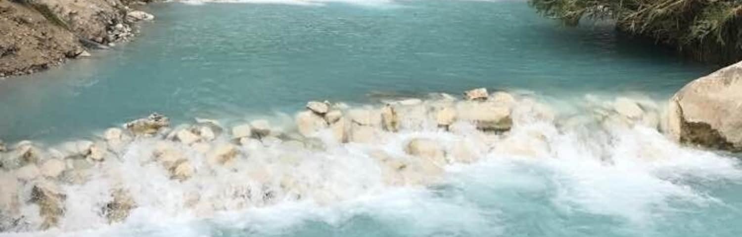 Fantastic hot springs in Tolantongo, Hidalgo, México