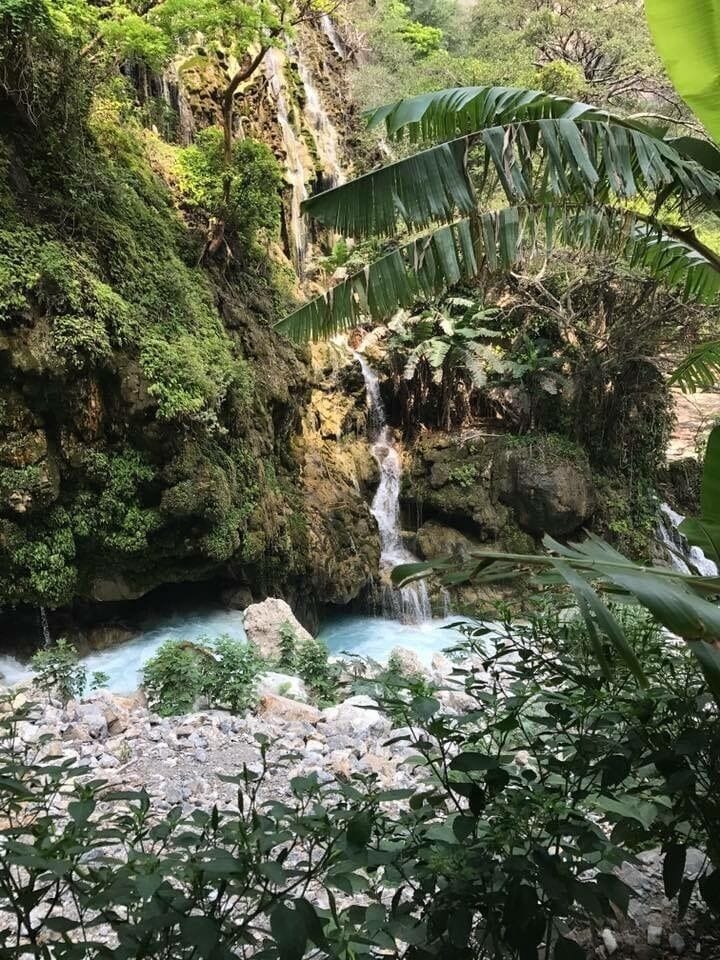 Part waterpark, part spa, and part nature preserve, Grutas Tolantongo is pretty much the ultimate getaway. The resort is built along a box canyon, open on one end and closed on the other. The mountains around the canyon are volcanic, heating the water to steamy temperatures and infusing it all with minerals. thus forming some of the world's loveliest hot springs. 