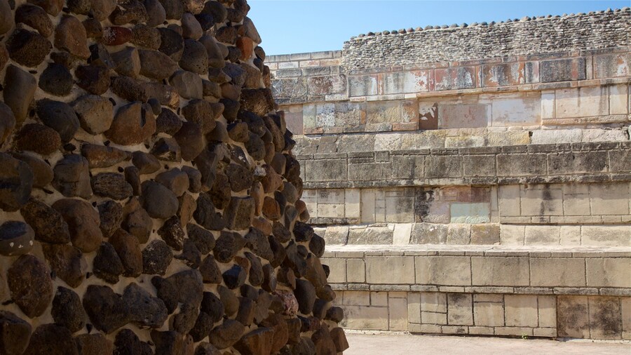 Tula Archaeological Site featuring heritage architecture
