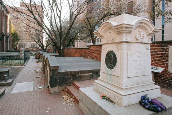 Edgar Allan Poe\'s Gravesite and Memorial which includes a cemetery