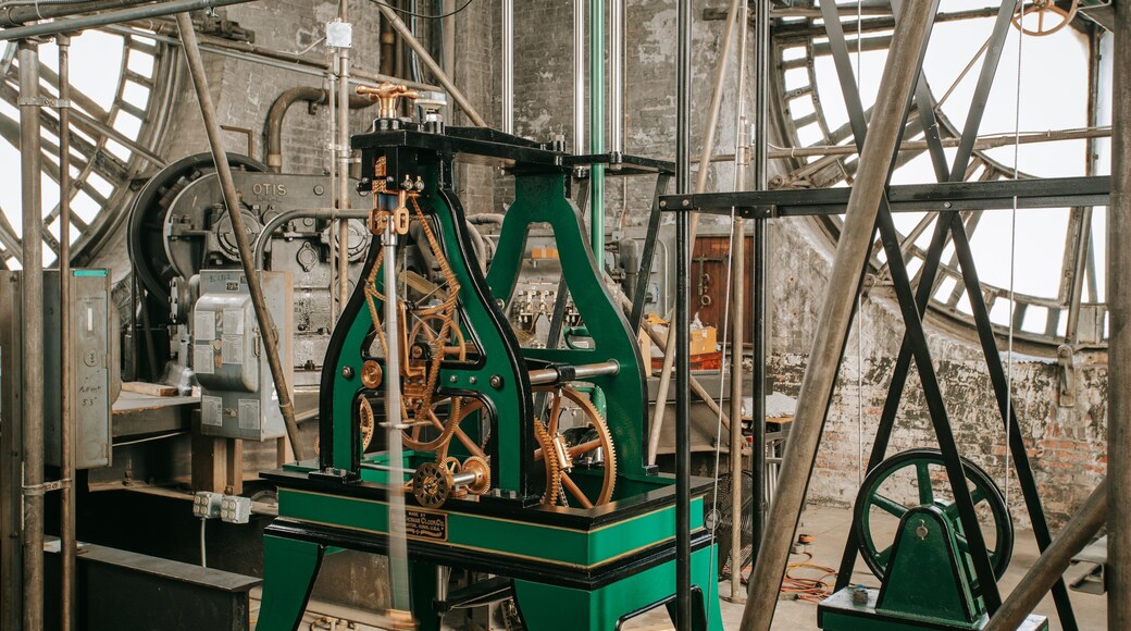 Bromo Seltzer Arts Tower featuring heritage elements and interior views