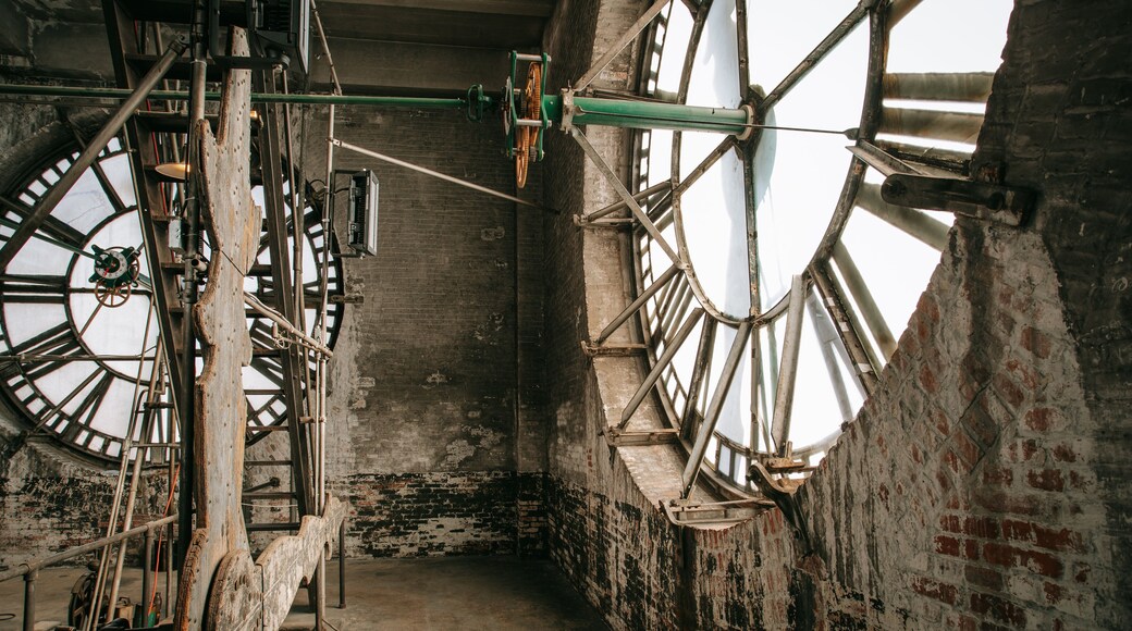 Bromo Seltzer Arts Tower showing heritage elements and interior views