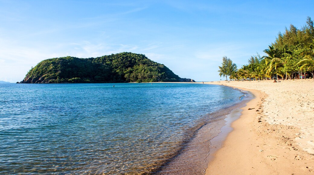 Mae Haad beach and Koh Ma islet on Koh Phangan island, Thailand