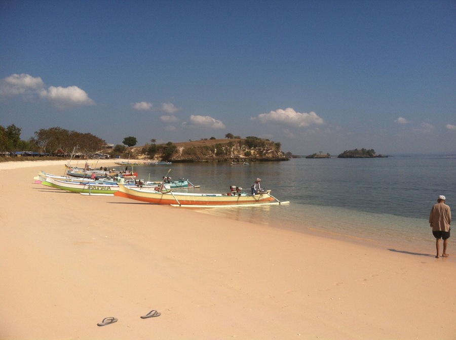 The Pink Beach in Lombok is well worth the 2-3 hr drive from Kuta. A fantastic place to spend the day playing in the pink sand.
