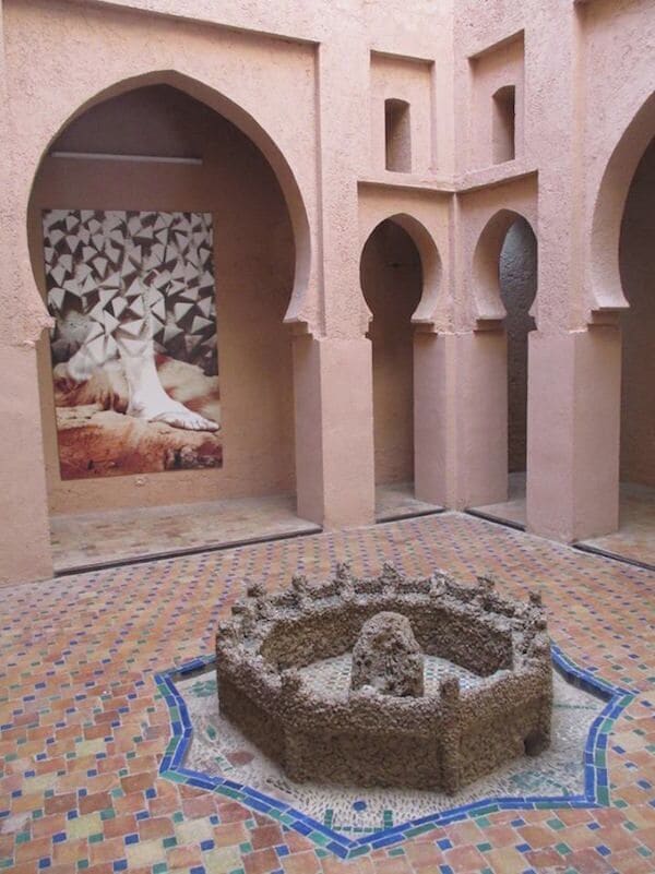The courtyard of the manorhouse in the Qasaba.  it now houses a museum of traditional Moroccan craft.

https://davenotravels.blog