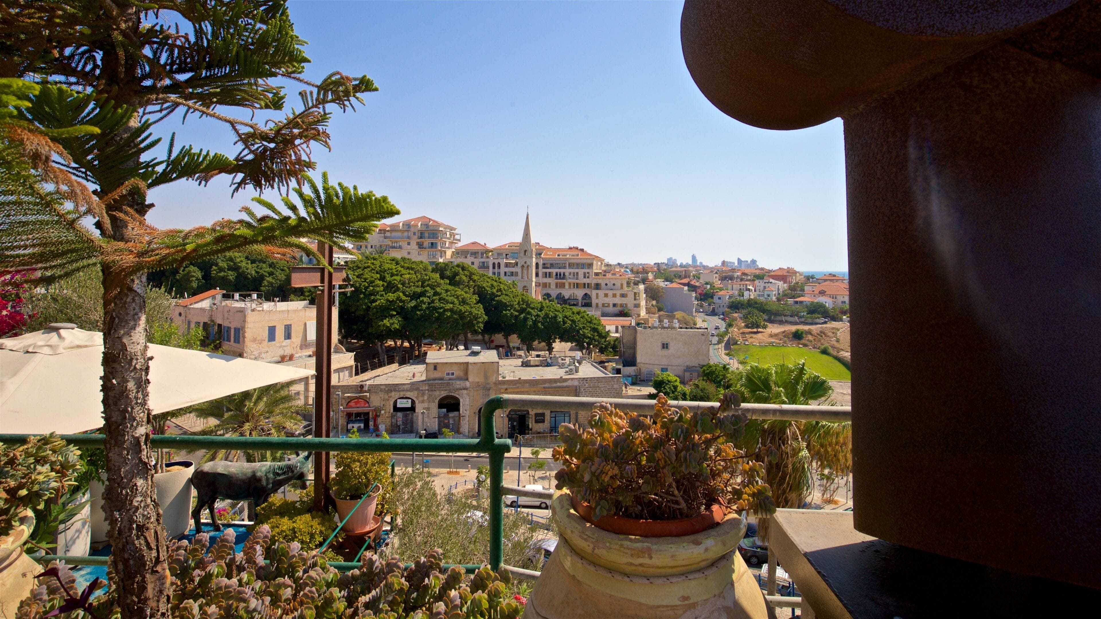 イラナ グール美術館