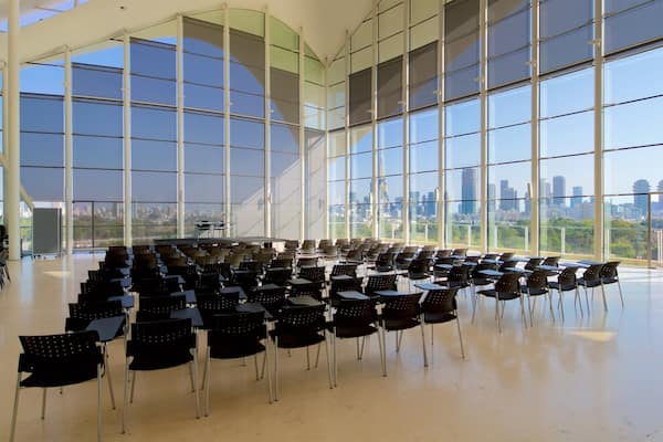 Jitzchak-Rabin-Zentrum das einen Innenansichten