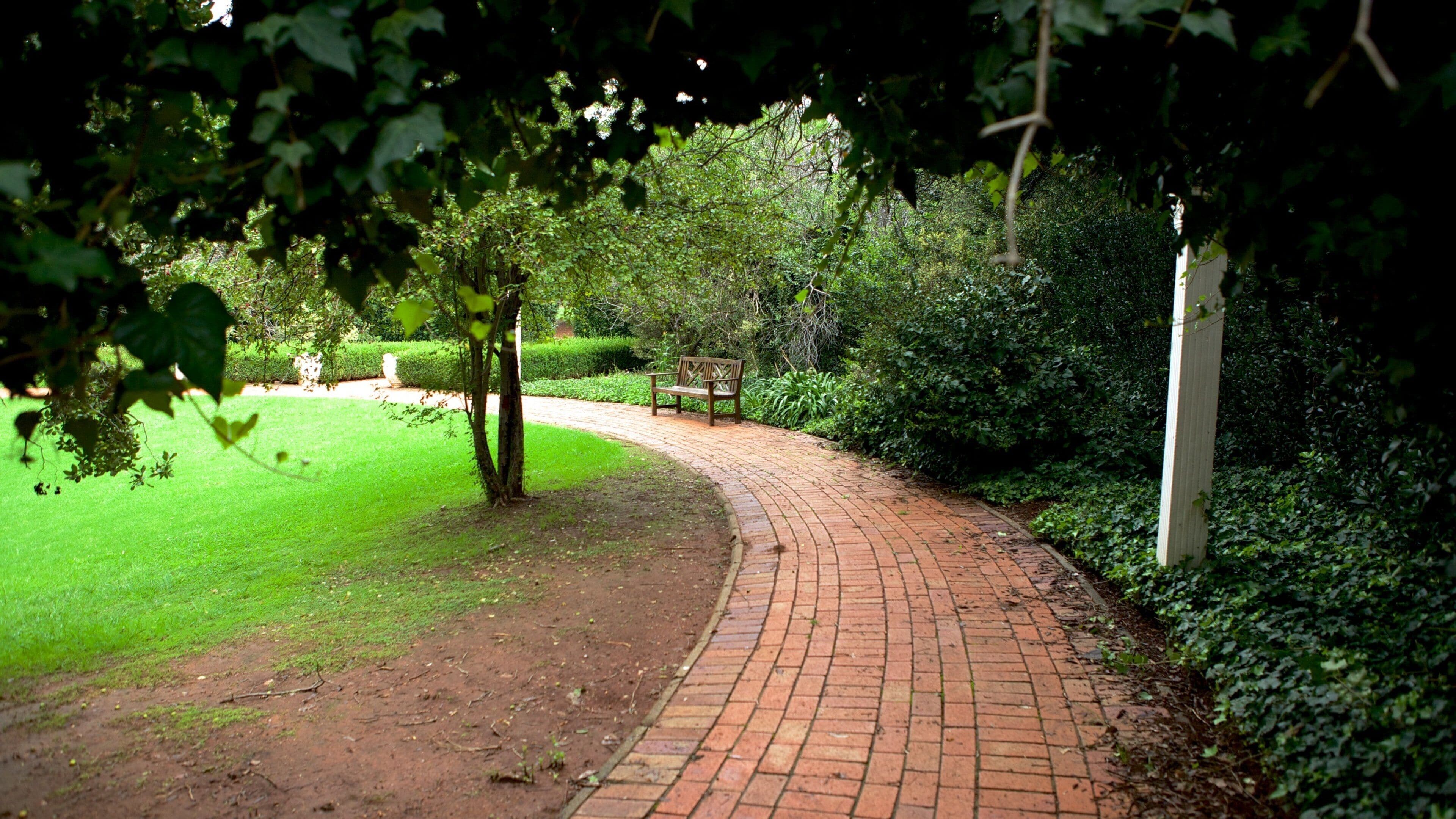 Johannesburg botaniske hage fasiliteter samt park