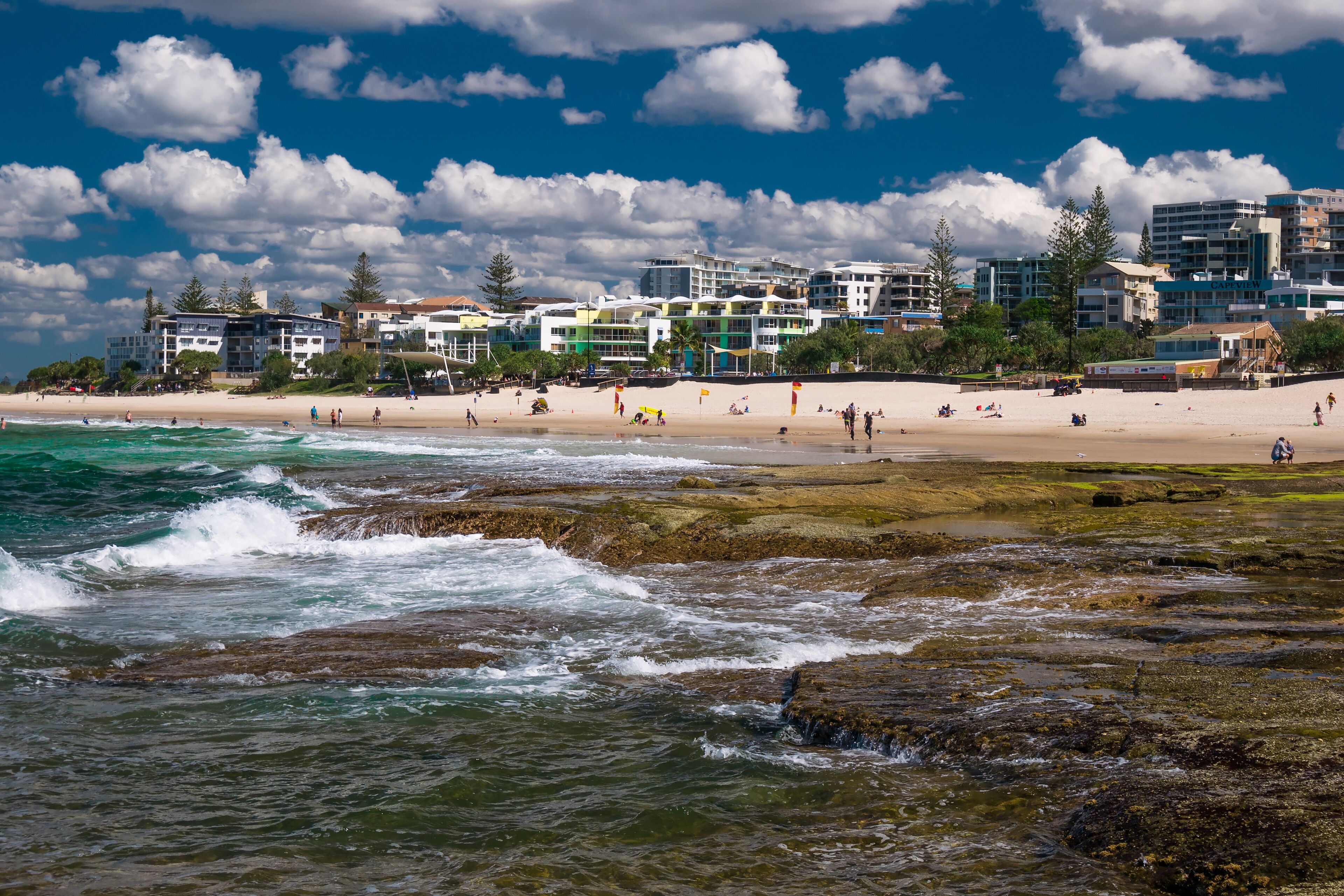 CALOUNDRA, AUS - AUG 13 2016: Hot sunny day at Kings Beach Calun