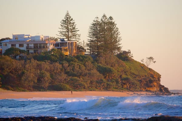 Shelly Beach das einen allgemeine Küstenansicht