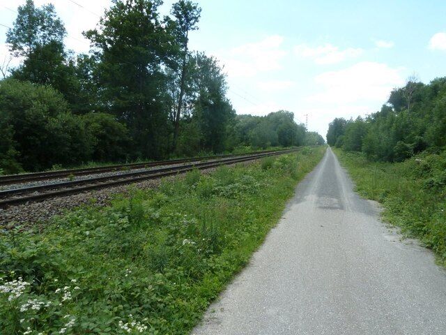 Weg an der Bahnstrecke Durlach-Bruchsal