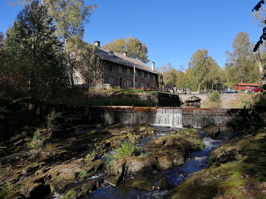 Water-powered mills and a restaurang in Borgvik