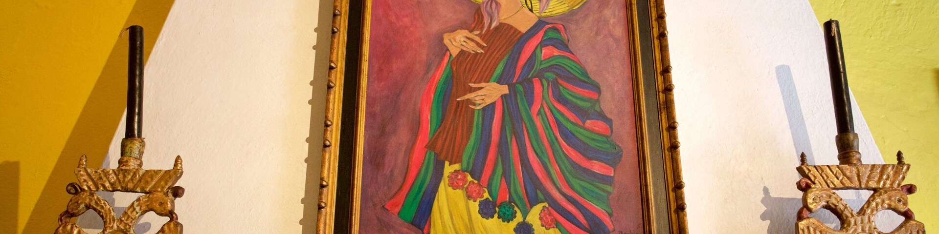 Robert Brady Museum which includes art and interior views