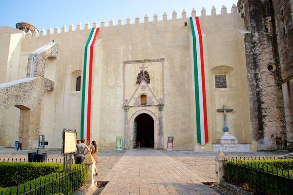 クエルナバカ大聖堂 表示 遺跡・遺産