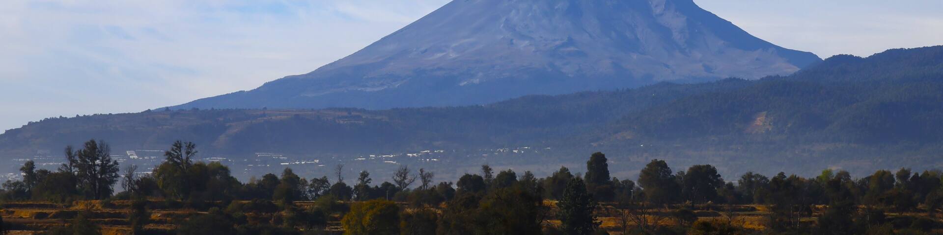adventure and nature trips in the Popocatepetl volcano area