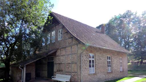 This is a photograph of an architectural monument., no. 26