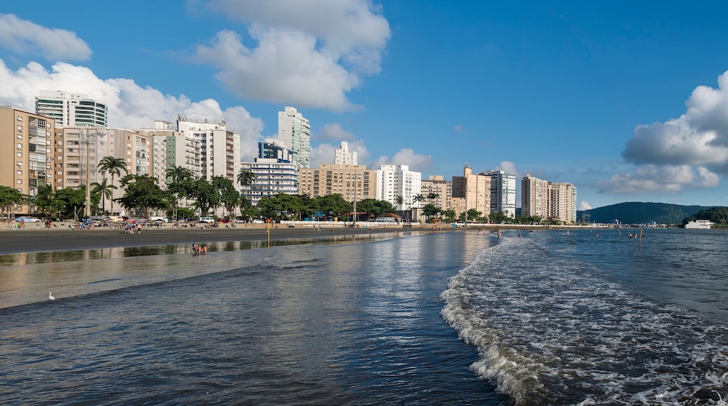 Ponta da Praia Strand