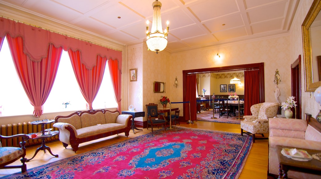 Government House which includes an administrative buidling