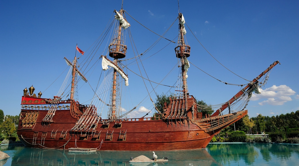 Pirates Bay Water Park