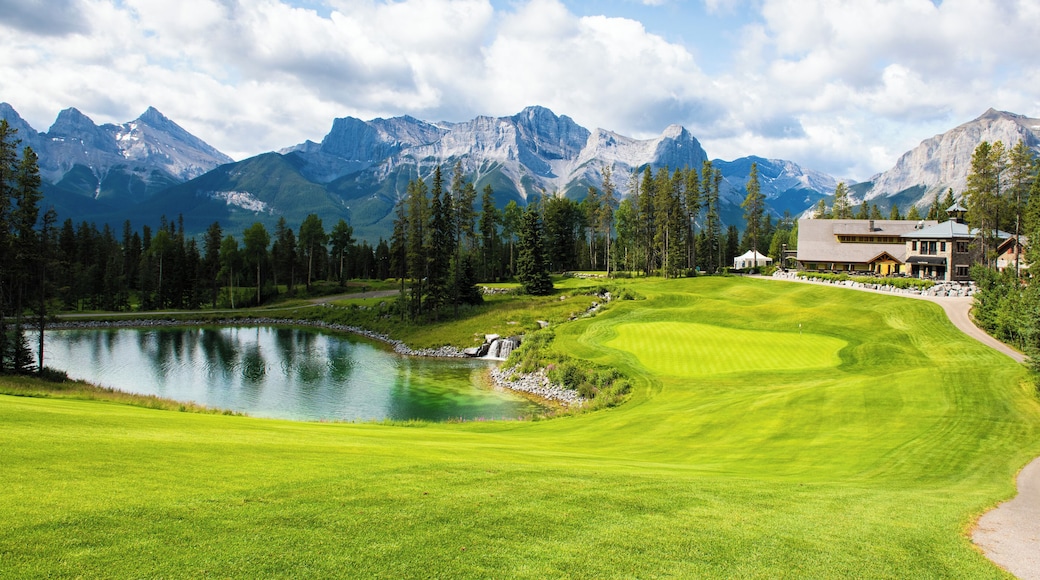 Canmore_SilvertipGolfCourse_6283079_3