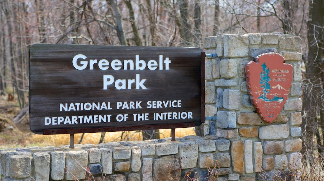 Greenbelt Museum showing signage